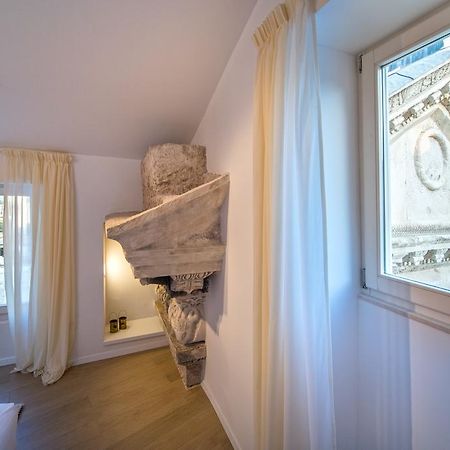 Apartment Roman Heritage Split Room photo